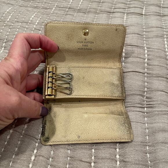 Louis Vuitton LV 4 Key Holder Damier Azur Authentic COA - Picture 5 of 11